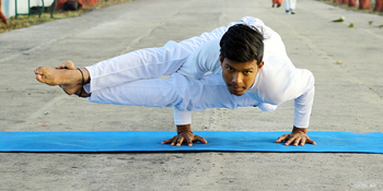 ashtanga-yoga-class